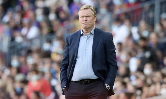 Barca sa thải Koeman