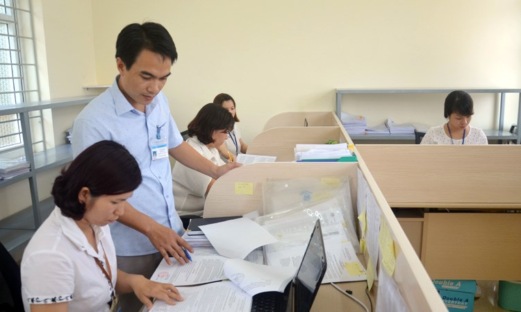 Giáo viên trường chuyên biệt nghỉ hè có được phụ cấp trách nhiệm?