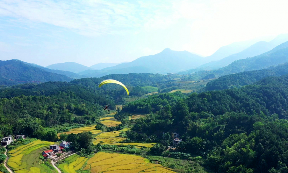 Dù lượn - môn thể thao mới mẻ