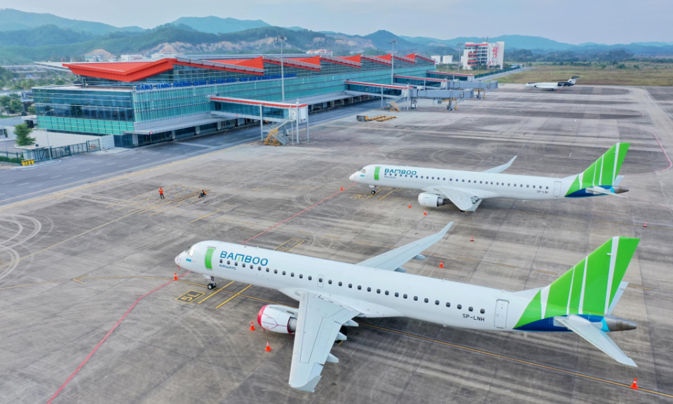 广宁省云屯国际航空港恢复商业航班运营