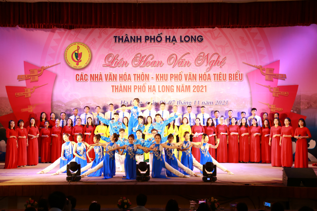 Một tiết mục tham gia Liên hoan.