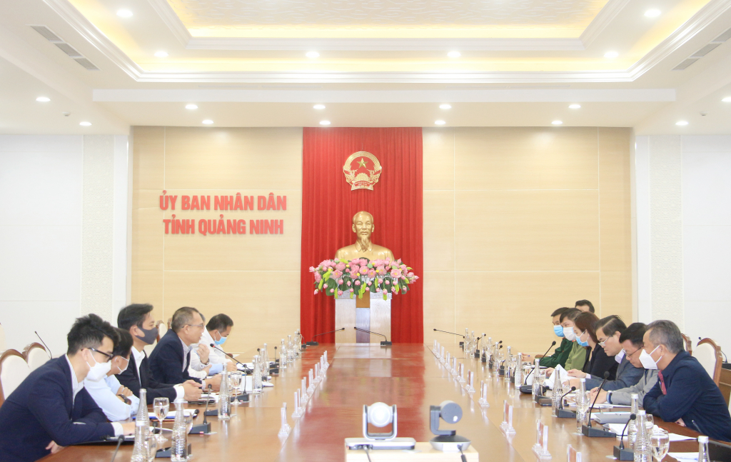 Quang cảnh cuộc họp.