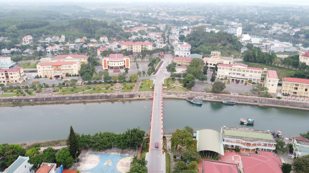 Một góc đô thị Thị trấn Quảng Hà.