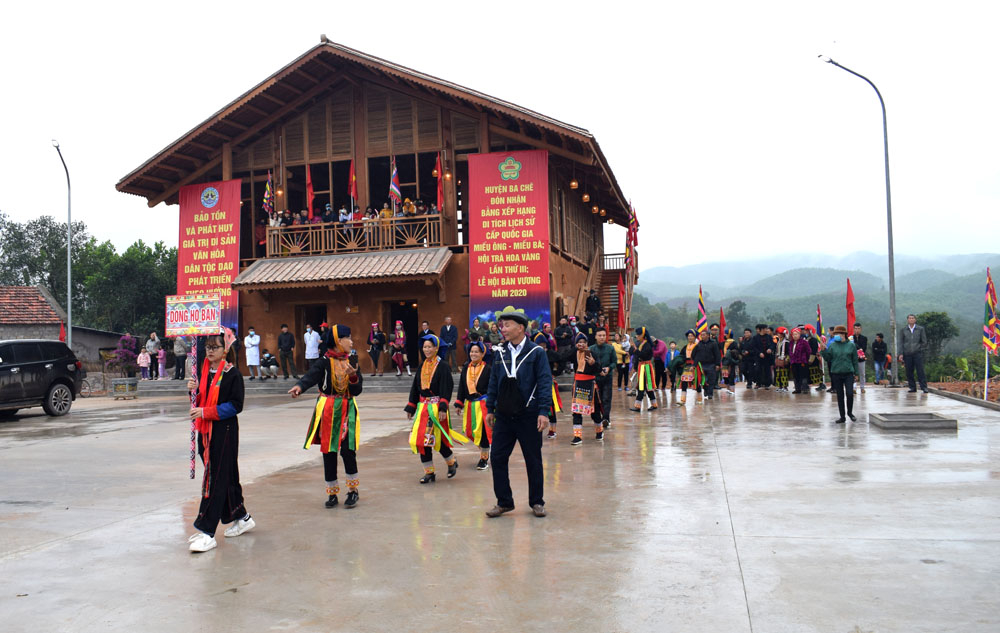 Nhà truyền thống cộng đồng người Dao tại thôn Sơn Hải, được xây dựng từ năm 2020