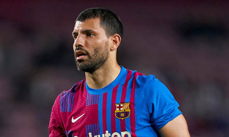Aguero phải nghỉ 3 tháng vì chứng rối loạn nhịp tim