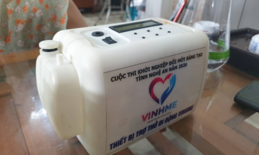 'Vua sáng chế xứ Nghệ' làm máy trợ thở xách tay
