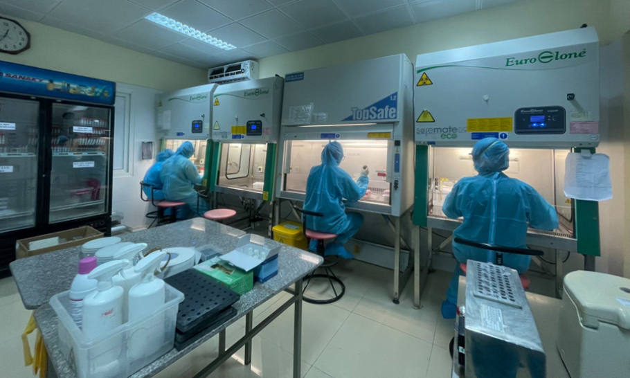 Ghi nhận 41 F0, TP Uông Bí tính phương án giảm tải điều trị F0 tại bệnh viện trên địa bàn