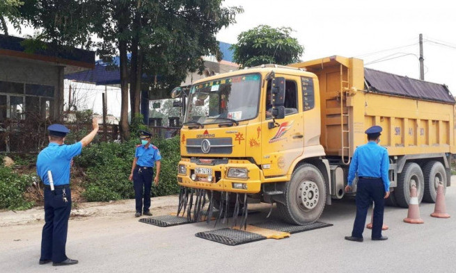 Xe quá tải bùng phát trên nhiều tuyến đường