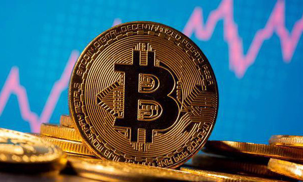 Giá trị của thị trường tiền điện tử lần đầu tiên vượt 3.000 tỷ USD