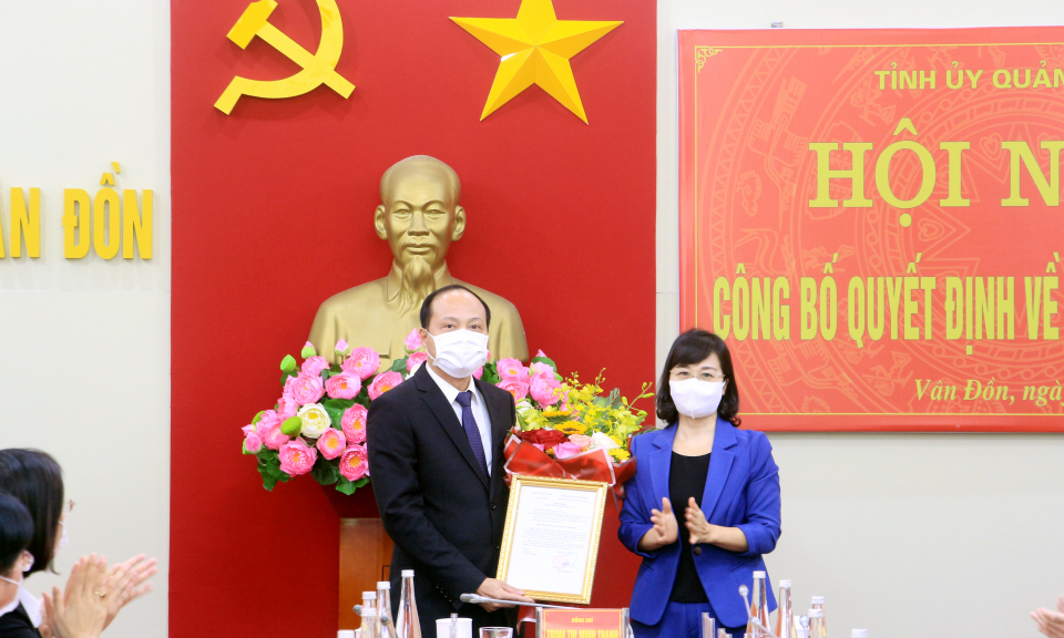 Công bố quyết định của Ban Thường vụ Tỉnh ủy về công tác cán bộ