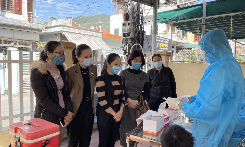 Phát hiện thêm 3 F0 là học sinh khi lấy mẫu sàng lọc