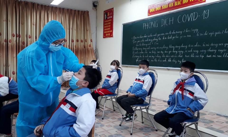 SARS-CoV-2 widespread diagnostic  testing launched at schools