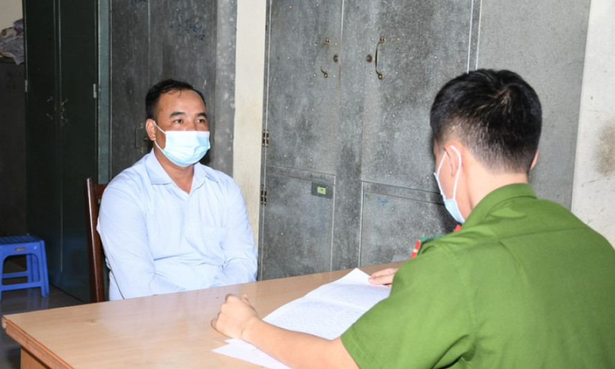 “Nổ” là đại tá Công an nhận hàng trăm triệu đồng chạy việc