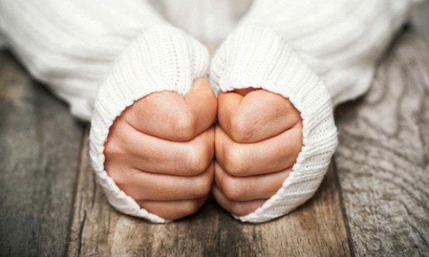 Đừng coi thường khi chân tay lạnh cóng vào mùa đông bởi có thể đã mắc bệnh 'cực nguy hiểm' 