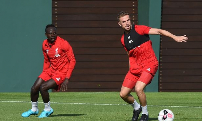 Liverpool mất thêm 3 trụ cột trước đại chiến với Arsenal?