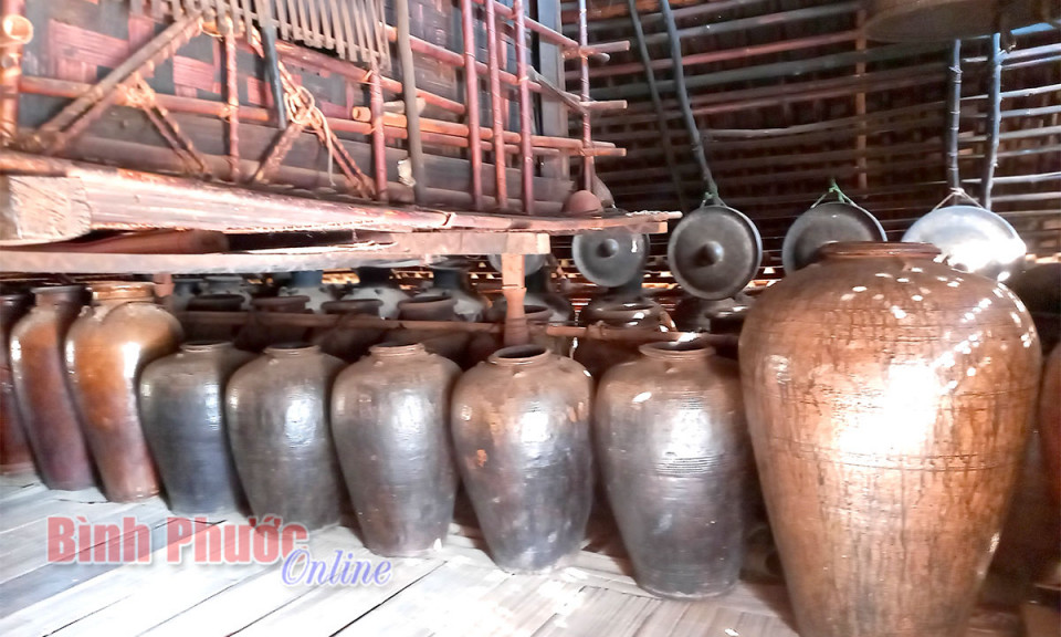 Bài cuối: Cồng chiêng - sức mạnh vật chất và cộng đồng 