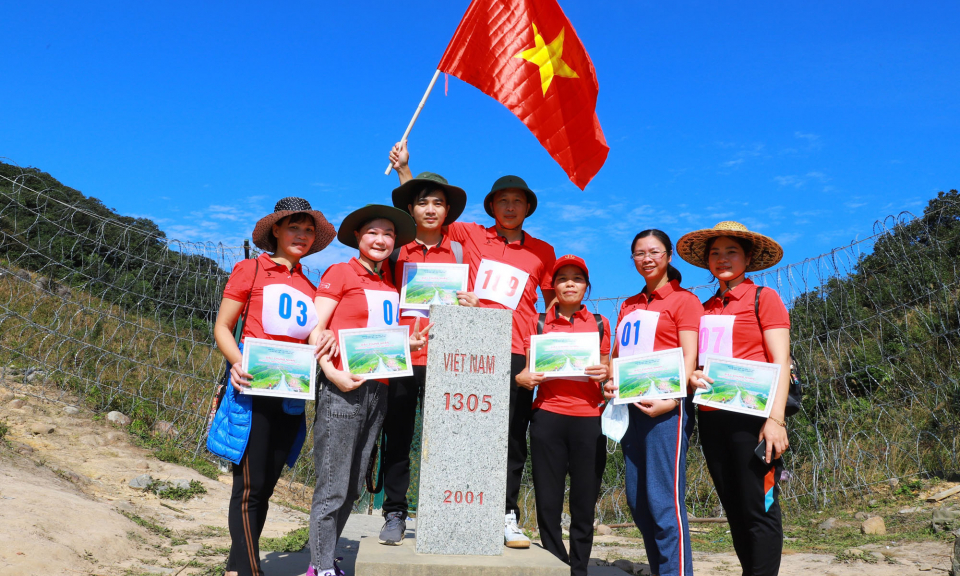 Hấp dẫn Mùa vàng Bình Liêu