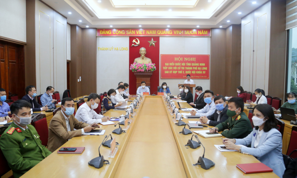 Đại biểu Quốc hội tỉnh Quảng Ninh tiếp xúc cử tri TP Hạ Long, TX Quảng Yên