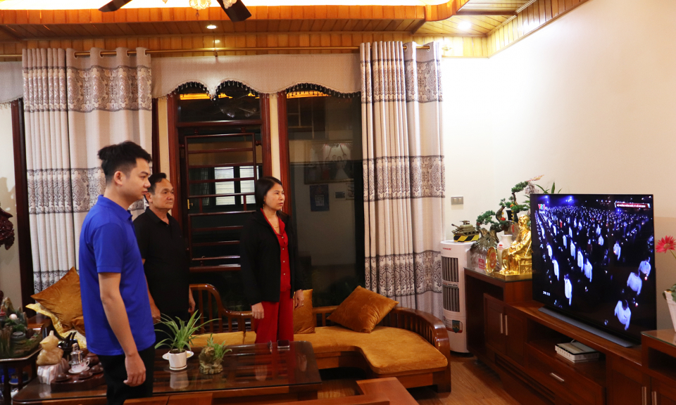 Quảng Ninh hưởng ứng Lễ tưởng niệm đồng bào tử vong và cán bộ, chiến sĩ hy sinh trong đại dịch Covid-19