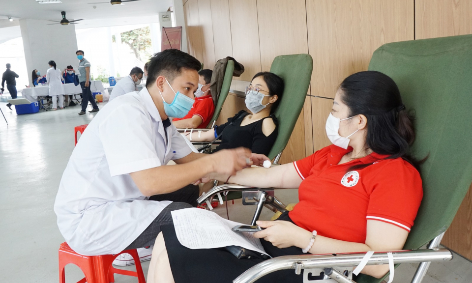 TP Hạ Long: Tiếp nhận trên 200 đơn vị máu