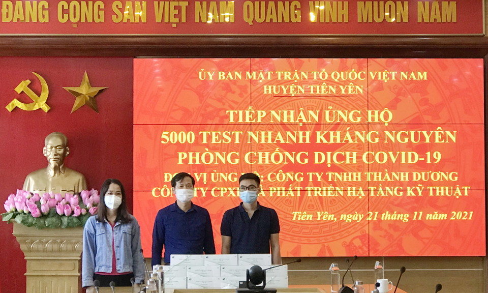 Tiên Yên tiếp nhận 5.000 bộ test nhanh Covid-19