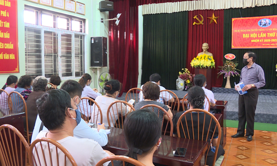 Những bí thư chi bộ, trưởng thôn tiêu biểu