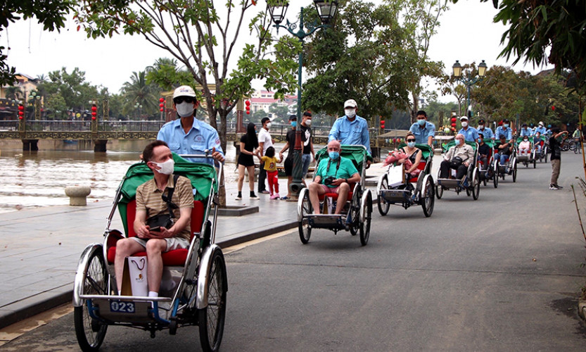 Từng bước phục hồi du lịch quốc tế