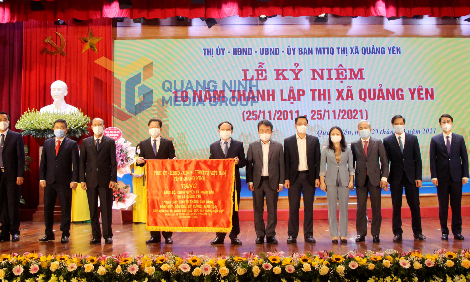 Kỷ niệm 10 năm thành lập TX Quảng Yên, tháng 11-2021