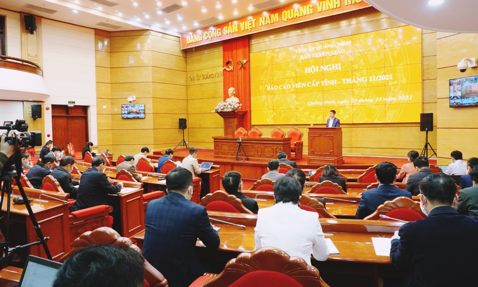 Hội nghị báo cáo viên cấp tỉnh tháng 11