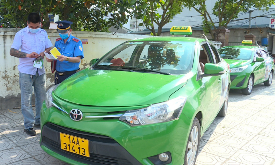 Đảm bảo an toàn trong hoạt động vận tải khách bằng xe taxi