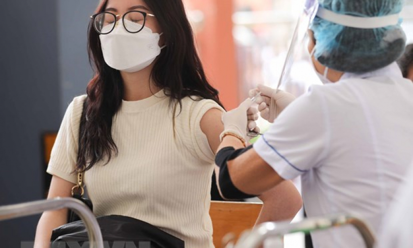 Tiêm đủ vaccine vẫn phải duy trì nghiêm các biện pháp phòng dịch