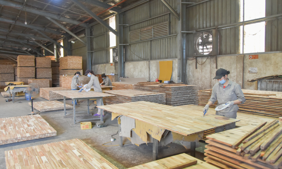Đầm Hà: Linh hoạt thích ứng, giữ đà tăng trưởng