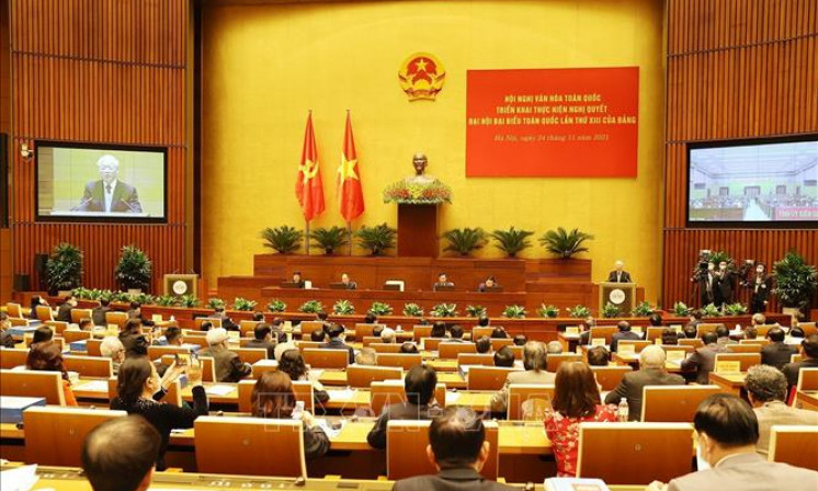 Văn hóa trong mối quan hệ với con người và dân tộc