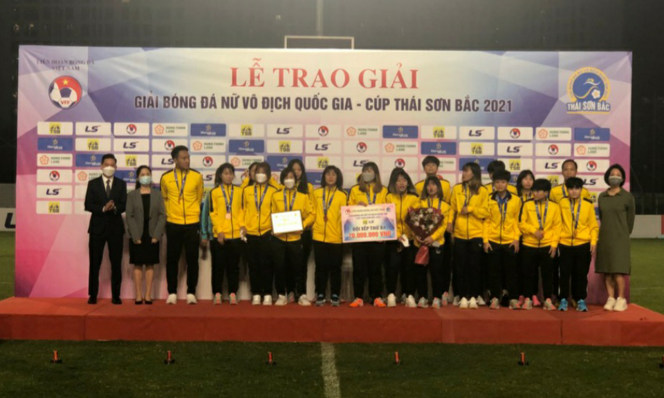 Than - Khoáng sản Việt Nam giành Huy chương đồng Giải bóng đá nữ VĐQG năm 2021