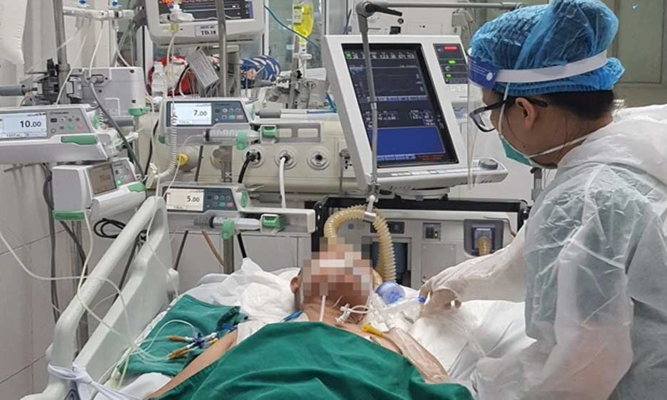 Sáng 26/11: Có 751 bệnh nhân COVID-19 đang thở máy, ECMO