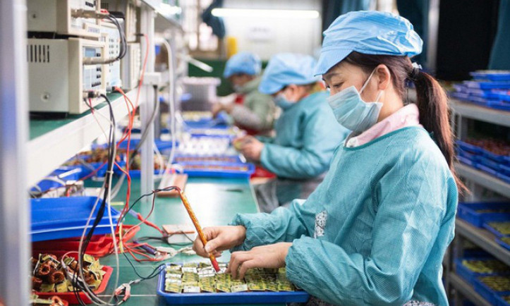 Doanh nghiệp quay trở lại, sản xuất công nghiệp khởi sắc