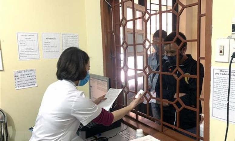 Việt Nam phát hiện hơn 12.000 người nhiễm mới HIV mỗi năm