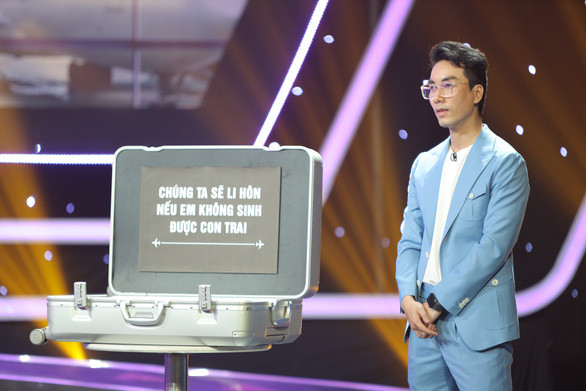 Đạo diễn game show Hành lý tình yêu viết thư xin lỗi khán giả Huế - Ảnh 1.