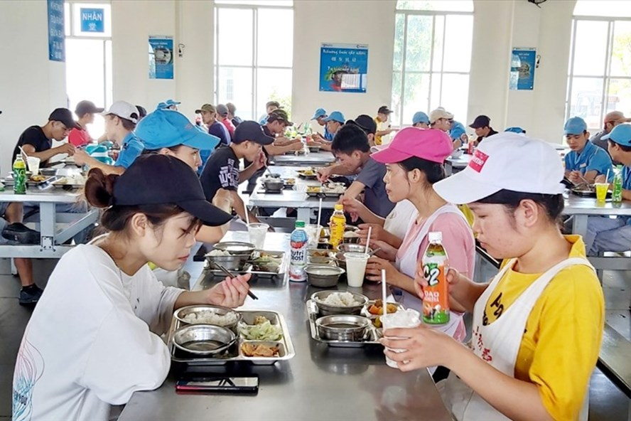 Công ty TNHH KHKT Texhong Ngân Hà (KCN Cảng biển Hải Hà, tỉnh Quảng Ninh) luôn quan tâm chăm lo đời sống CNLĐ.