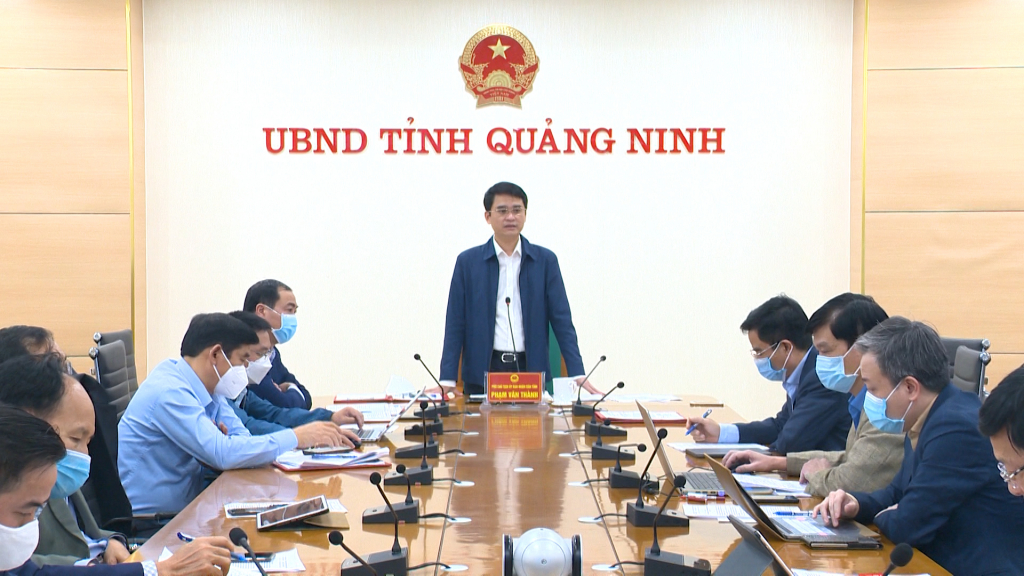 Đồng chí Phạm Văn Thành, Phó Chủ tịch UBND tỉnh phát biểu chỉ đạo