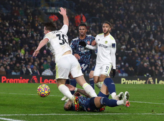 Bắn hạ chủ nhà Leeds United, Arsenal bay cao Top 4 mùa Giáng sinh - Ảnh 6.