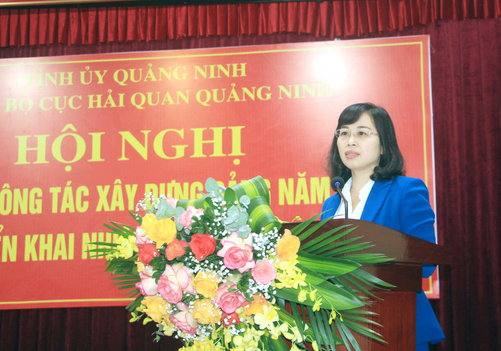 Đồng chí Trịnh Thị Minh Thanh, Phó Bí thư Tỉnh ủy, phát biểu chỉ đạo tại hội nghị.