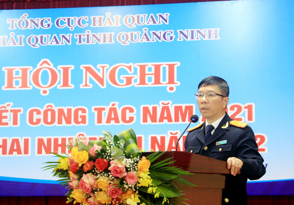Đồng chí Lưu Mạnh Tưởng, Phó Tổng cục Trưởng Tổng cục Hải quan Việt Nam, phát biểu tại hội nghị.