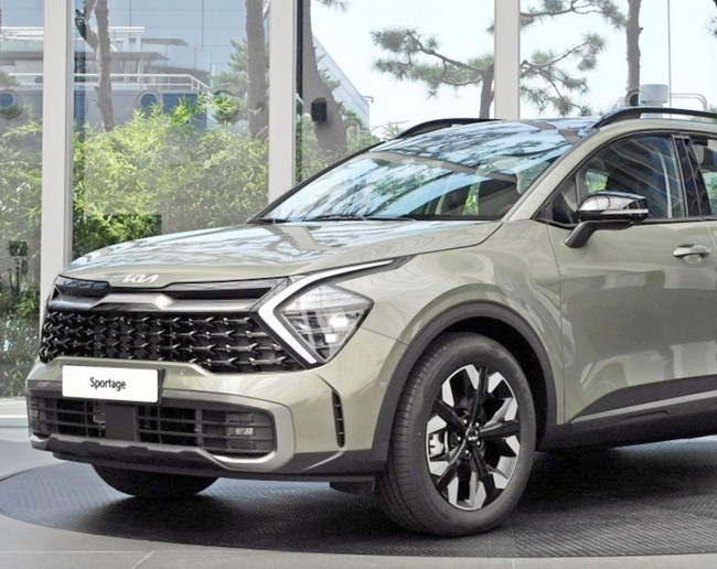 Đối thủ Toyota Fortuner 2022 lộ diện với thiết kế 'san bằng' Honda CR-V, giá dự kiến 'ngon, bổ, rẻ'