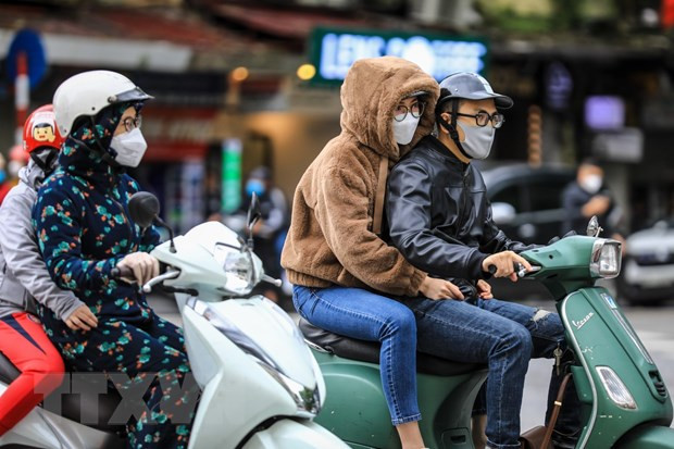 Ngay 25/12, Bac Bo va Trung Bo troi chuyen ret, co mua nho vai noi hinh anh 1