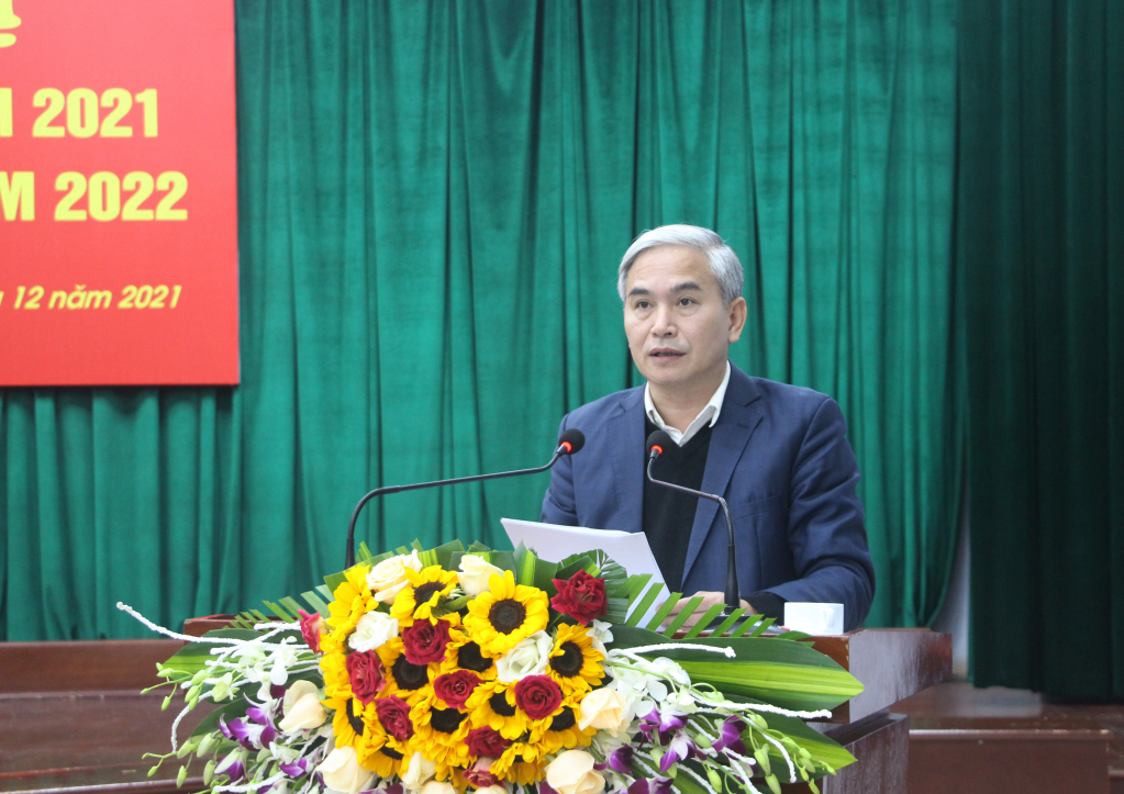 Đồng chí Vũ Anh Tuấn, Bí thư Đảng ủy Than Quảng Ninh, Phó Tổng Giám đốc Tập đoàn Công nghiệp Than - Khoáng sản Việt Nam, phát biểu khai mạc hội nghị.