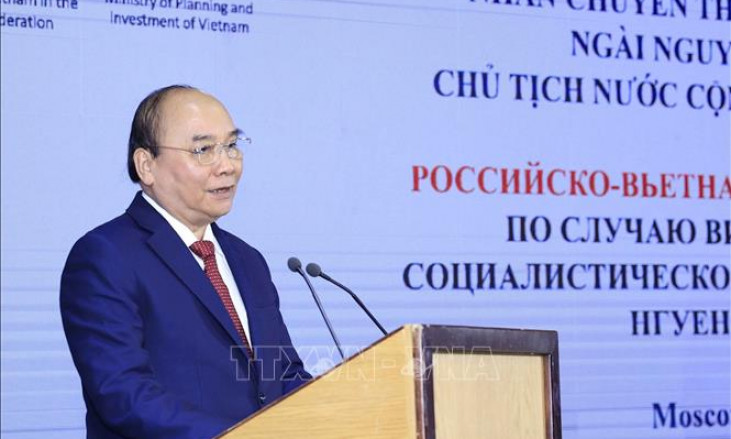 Chủ tịch nước Nguyễn Xuân Phúc dự tọa đàm doanh nghiệp Việt - Nga