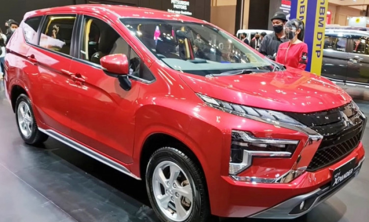 Ngắm Mitsubishi Xpander 2022 mới trình làng: Giá chỉ từ 397 triệu, ngoại hình 'lấn át' Toyota Innova