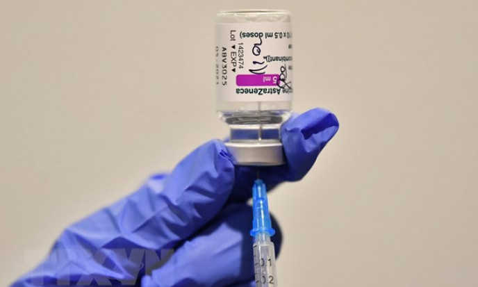 Lý giải nguyên nhân biến chứng đông máu sau tiêm vaccine AstraZeneca
