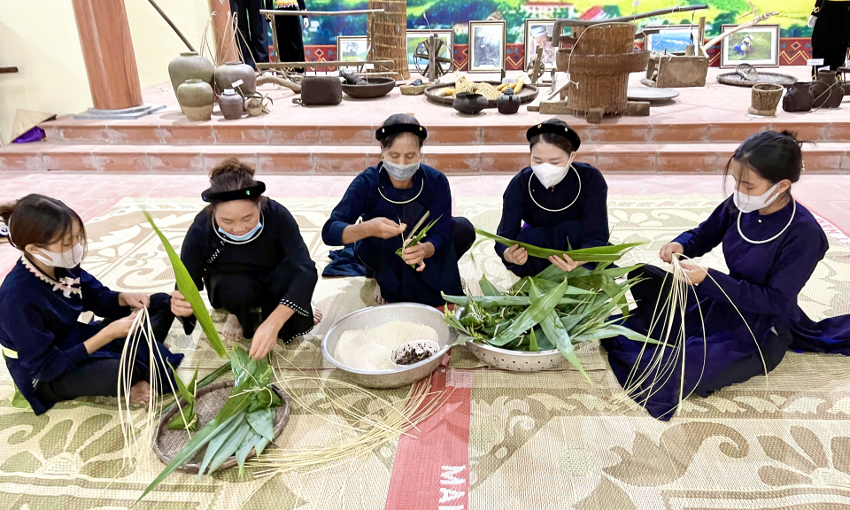 Chung tay bảo tồn văn hóa truyền thống dân tộc